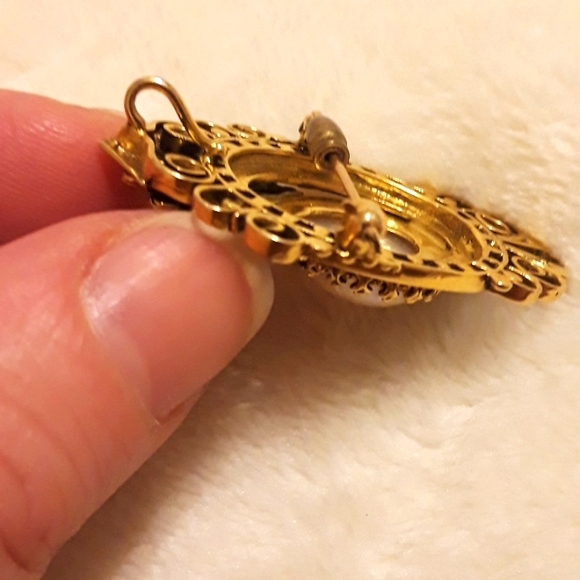 Vintage Brooche, Pin or Neclace Charm - Picture 4 of 5